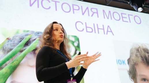 Писательница и автор книги Травля: со взрослыми согласовано Светлана Моторина рассказывает, как ее сын столкнулся с буллингом, и объясняет, как справиться с такой ситуа